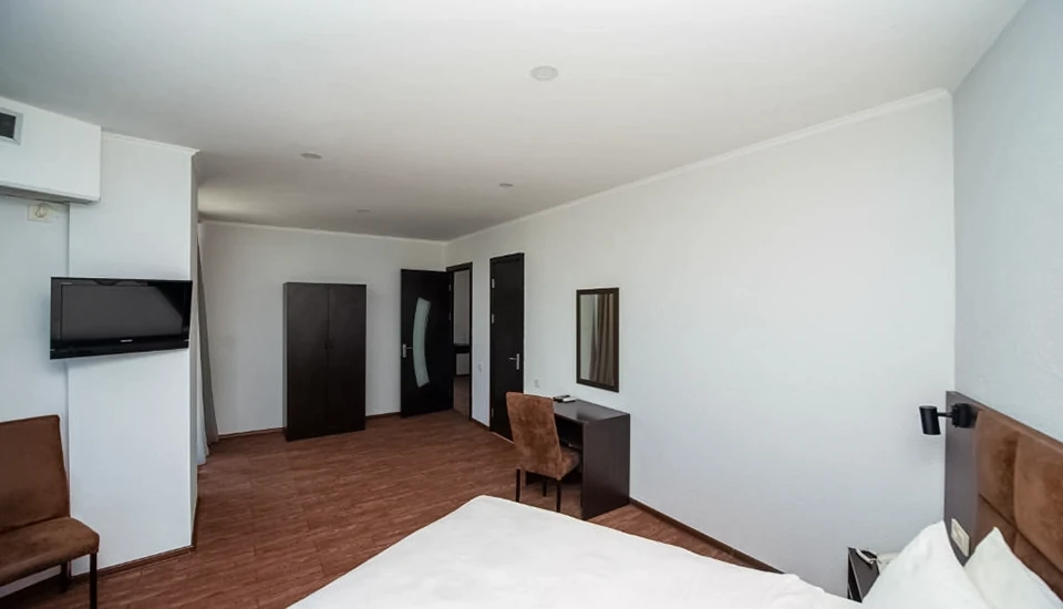 هتل شاین پالاس تفلیس